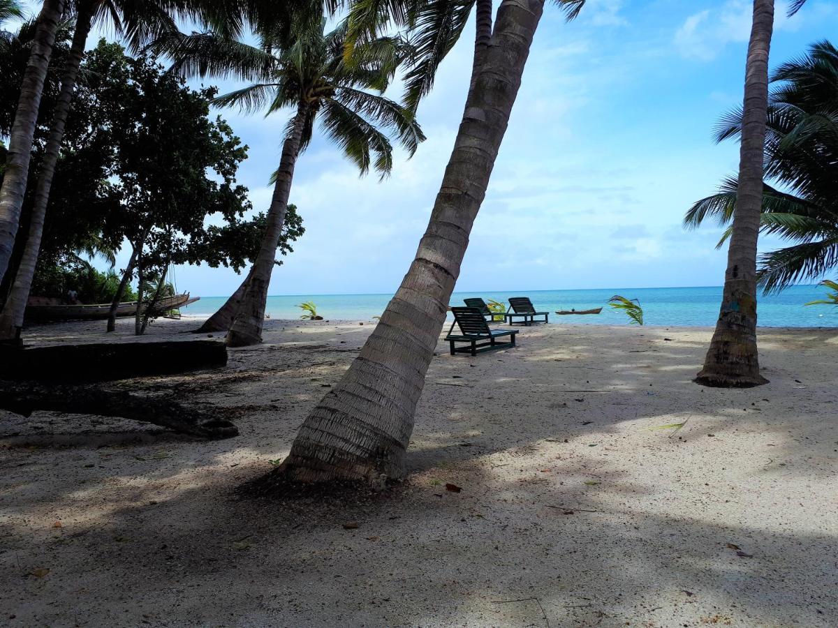 White Coral Beach Resort Radhanagar beach Exterior foto